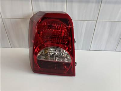 Dodge Caliber bal hátsó lámpa