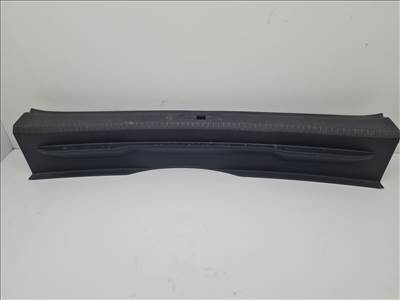 Volkswagen Golf VII kombi csomagtérajtó alsó burkolat (34368) 5g9863459