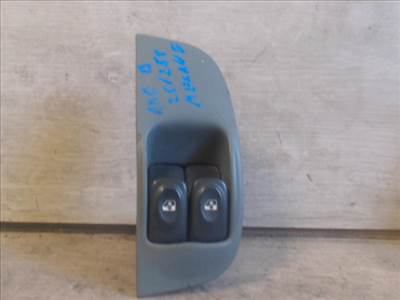 RENAULT MEGANE 95-99 Bal első ablakemelő kapcsoló
