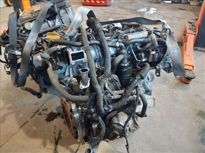 Z19DTH kódú Opel Astra / Vectra / Zafira 1.9 CDTI fűzött blokk hengerfejjel