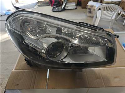 Nissan Qashqai (J10) jobb első fényszóró 
