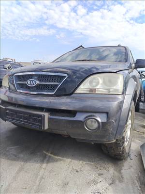 Kia Sorento (JC) bontott alkatrészei