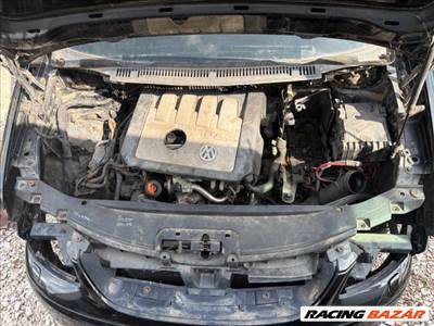 Volkswagen Touran I 2.0 TDI Vízhűtő Radiátor (Klímás) *165117*