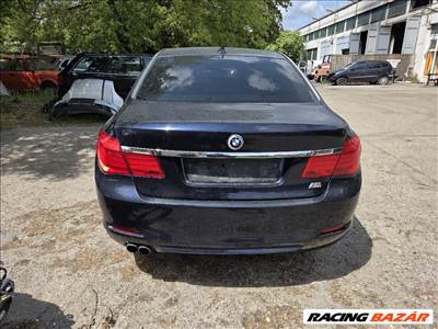 BMW 730 F01/F02 HÁTSÓ lökhárító 