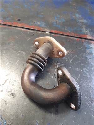 Volkswagen Passat B6 EGR Hűtő Cső
