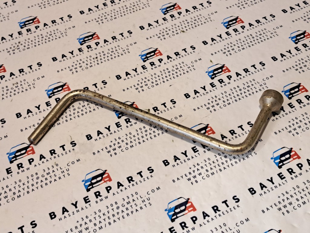 BMW E21 E30 E36 E46 E90 E28 E34 E39 E60 E32 E38 kerékkulcs kerék kulcs - rozsdás 2. kép