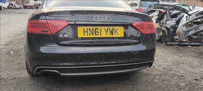 Audi A5 (B8 - 8T) Lökháritó 8to807511