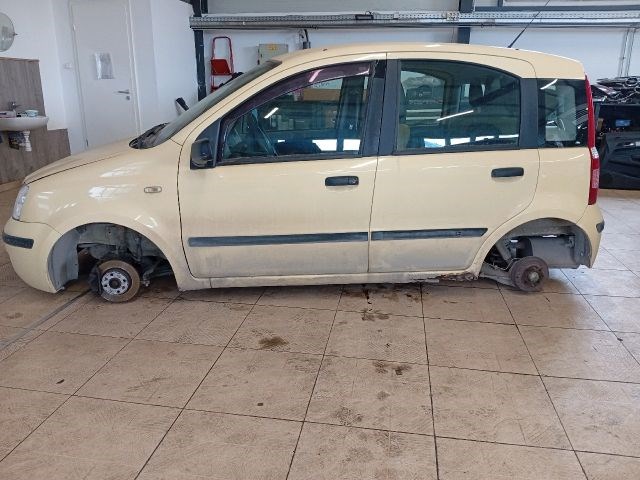 FIAT PANDA (169) 1.1 - Bontódik! 3. kép