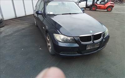 BMW 320 (E90, E91, E92, E93) bontott alkatrészei
