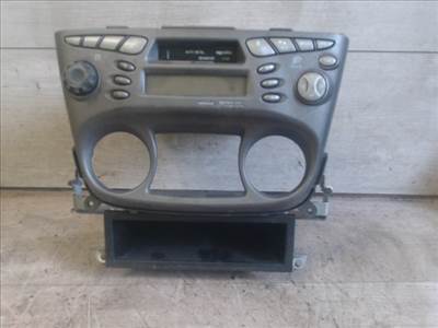 NISSAN ALMERA 00-03 Autórádió