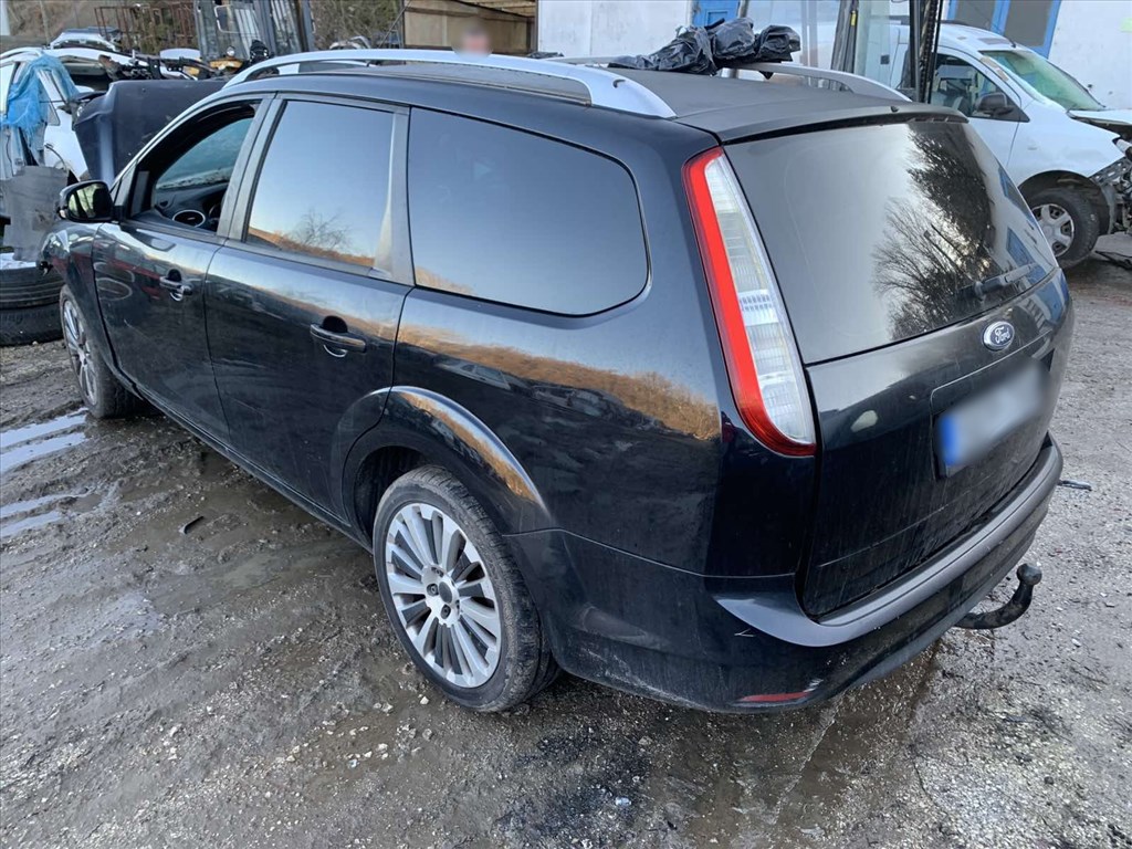 Ford Focus Mk2 bontott alkatrészei SIDA 4. kép
