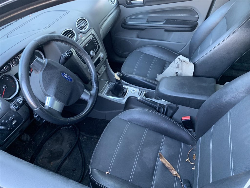Ford Focus Mk2 bontott alkatrészei SIDA 5. kép