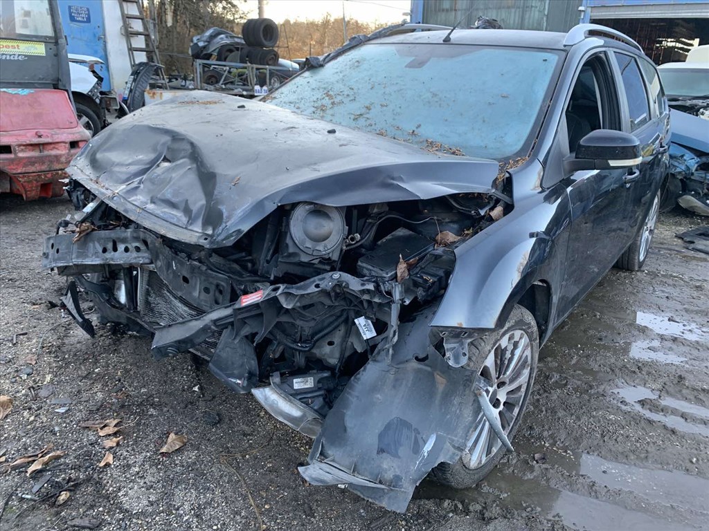 Ford Focus Mk2 bontott alkatrészei SIDA 2. kép