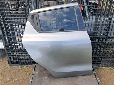 Suzuki Swift VI Jobb hátsó ajtó 