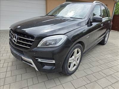 Mercedes ML 250 (W166) bontott alkatrészei