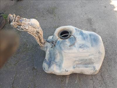 Volkswagen Passat B3 KOMBI  1.8 BENZINES üzemanyagtank 333 201 085 333201085