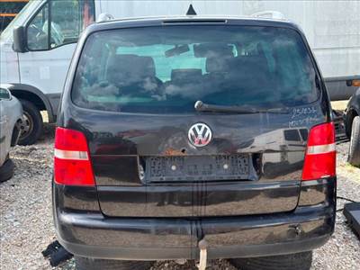 Volkswagen Touran I Vonóhorog *165143*