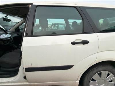 Ford Focus Mk1 Bal hátsó Ajtó (Részeivel) *159606*