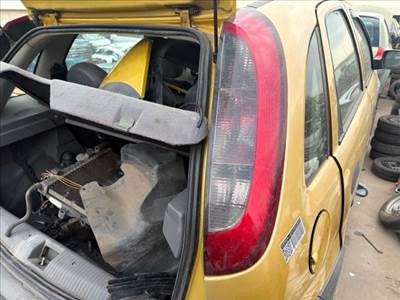 Opel Corsa C Jobb Hátsó Lámpa *162868*