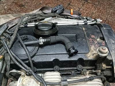 Volkswagen Passat B6 Szelepfedél *163868*