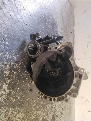 SEAT CORDOBA 99-02 Sebességváltó. benzines manuális