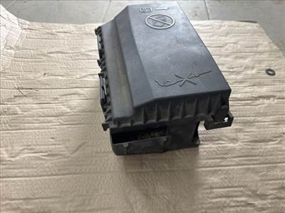 Opel Astra J Biztosítéktábla Doboz 11503 13302321-13403357