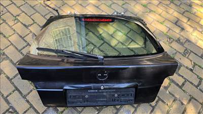 BMW 318tds compact fekete csomagtérajtó