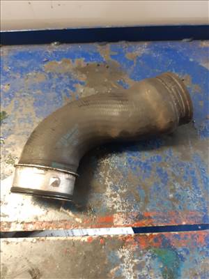 Volkswagen Passat B6 Turbócső / Intercooler Cső