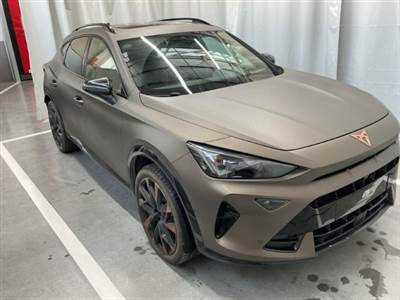Cupra Formentor bontott alkatrészei