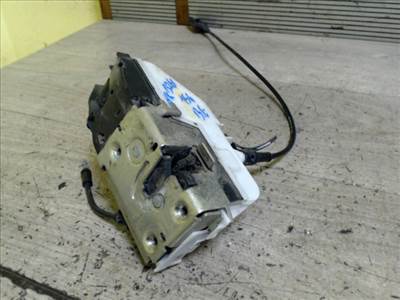 RENAULT MEGANE 05-08 Bal első ajtó zárszerkezet központi záras
