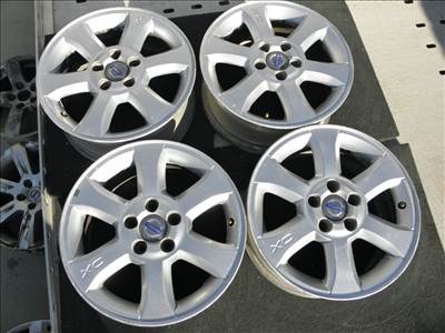  Volvo XC70 2008-tól 5x108, 7Jx16" ET50 4db alufelni