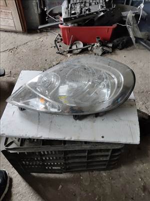 Renault Trafic II Bal fényszóró 
