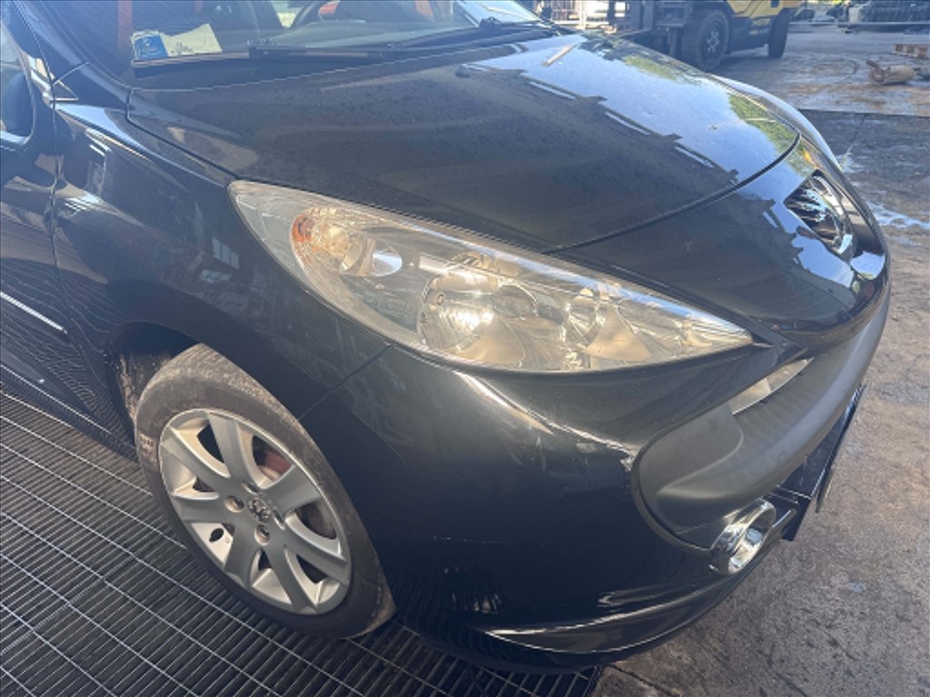 Peugeot 207 karosszéria alkatrészek  3. kép