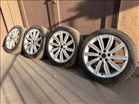  5x112 lyukosztású 19" újszerű alufelni, rajta 245/45 új Michelin négyévszakos gumi gumi 
