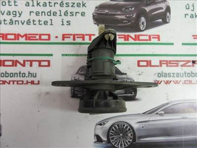 Fiat Stilo 5 ajtós csomagtérajtó zárbetét ház