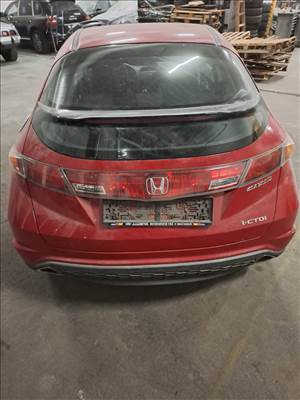 Honda Civic hátsó lámpa eladó 