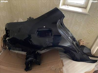 Mercedes E W213 jobb hátsó negyed eladó