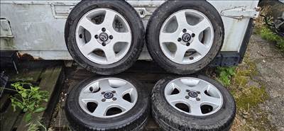  4x100 Mazda alufelnik 175/65 R14 nyárigumikal