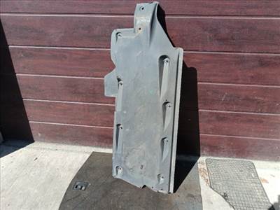 Audi A1 (8X) Alsó Padlólemez Burkolat 13995 6r0825201