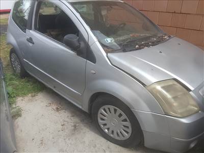 Citroën C2 bontott alkatrészei