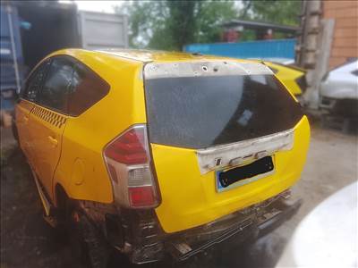 Toyota Prius+ bontott alkatrészei