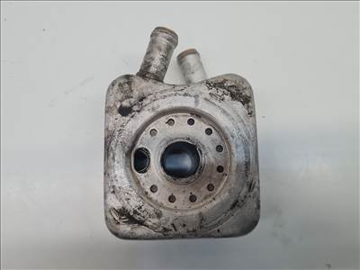 Volkswagen Golf IV, Volkswagen Bora 1.8 T olajhűtő (34342) 028117021b