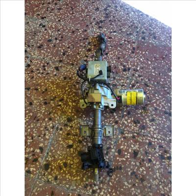 C Corsa szervó motor