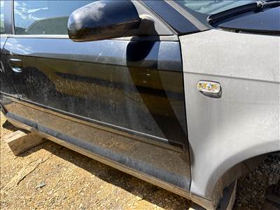 Audi A3 (8P) Jobb első ajtó 
