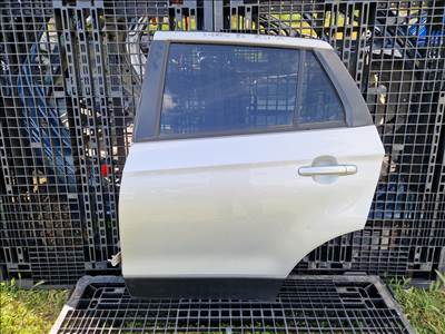 SUZUKI SX4 S-CROSS (JY) bal hátsó ajtó 
