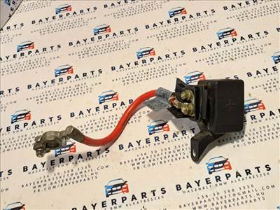 BMW E46 316i 318i 316ti 318ti négyhengeres benzines pozitív pozitiv akku akkumulátor kábel saru