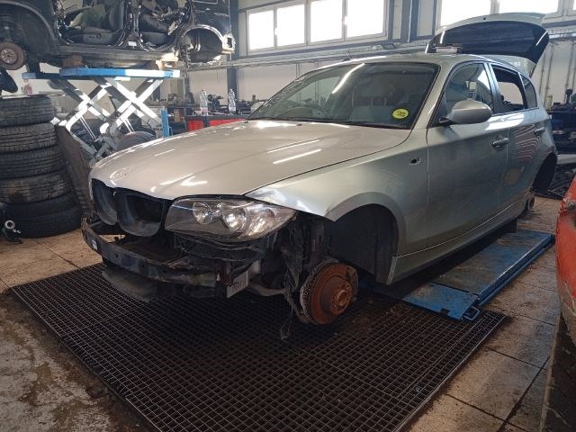BMW 1 (E87) 118d - Bontódik! 2. kép