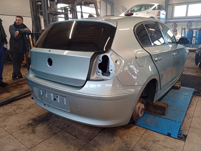 BMW 1 (E87) 118d - Bontódik! 6. kép