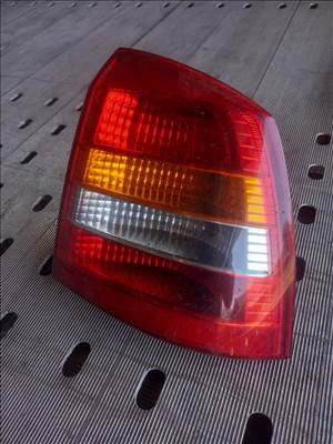 Opel astra g jobb hátsó lámpa 