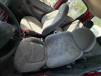 Daewoo Matiz Jobb első Fejtámla *166179*